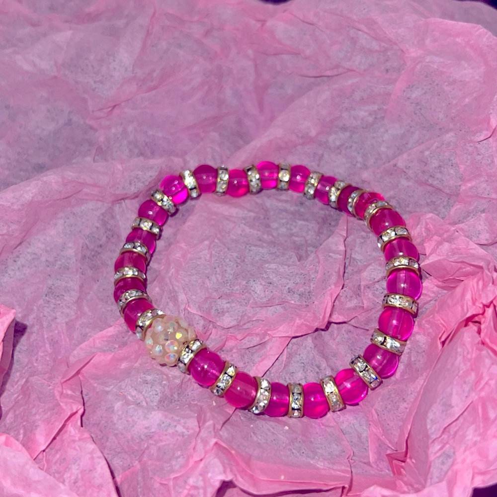 Look Beautiful Chic pink Beaded sparkle Bracelet